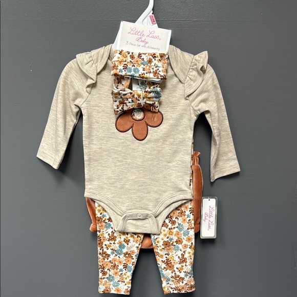 Little Lass Beige Bodysuit with Floral Leggings - Picture 1 of 6